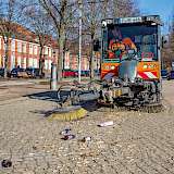 Mit Kamera und KI ausgerüstete Kehrmaschine in Potsdam